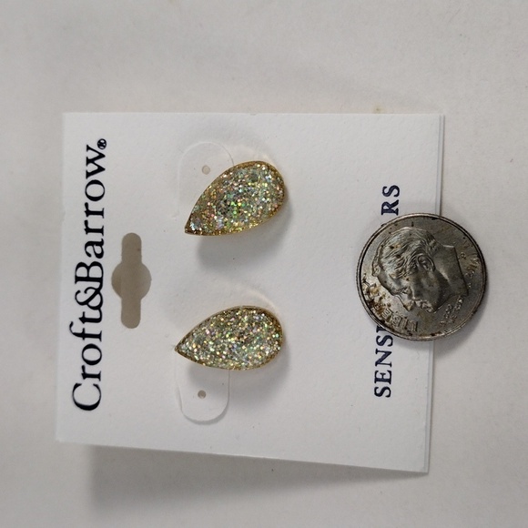 Croft & Barrow Women's Gold Tone & Jazzy Sparkling Colorful Stone Stud Earrings - Picture 5 of 6